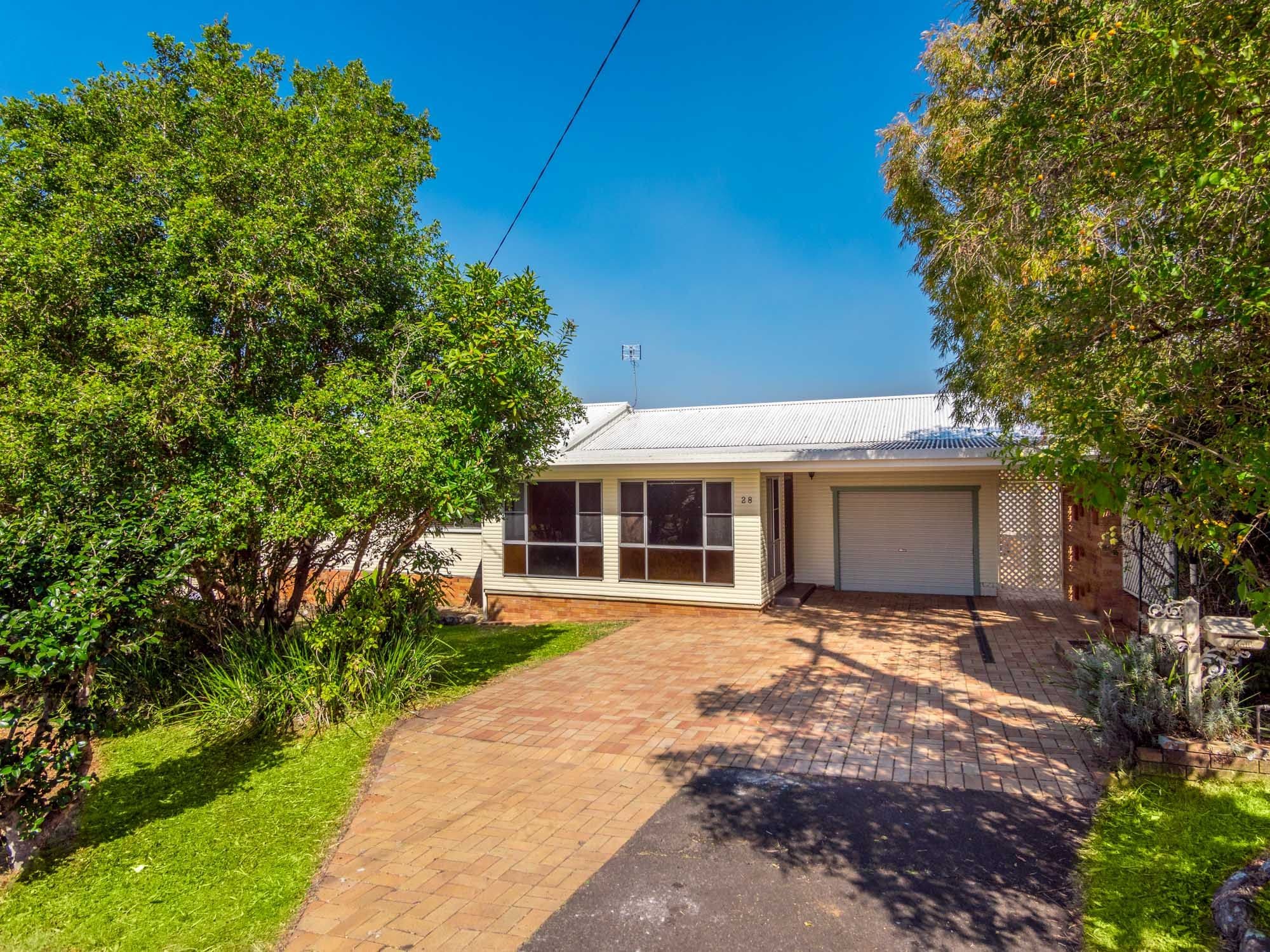 28 Wyreema Avenue, Goonellabah - Image 1