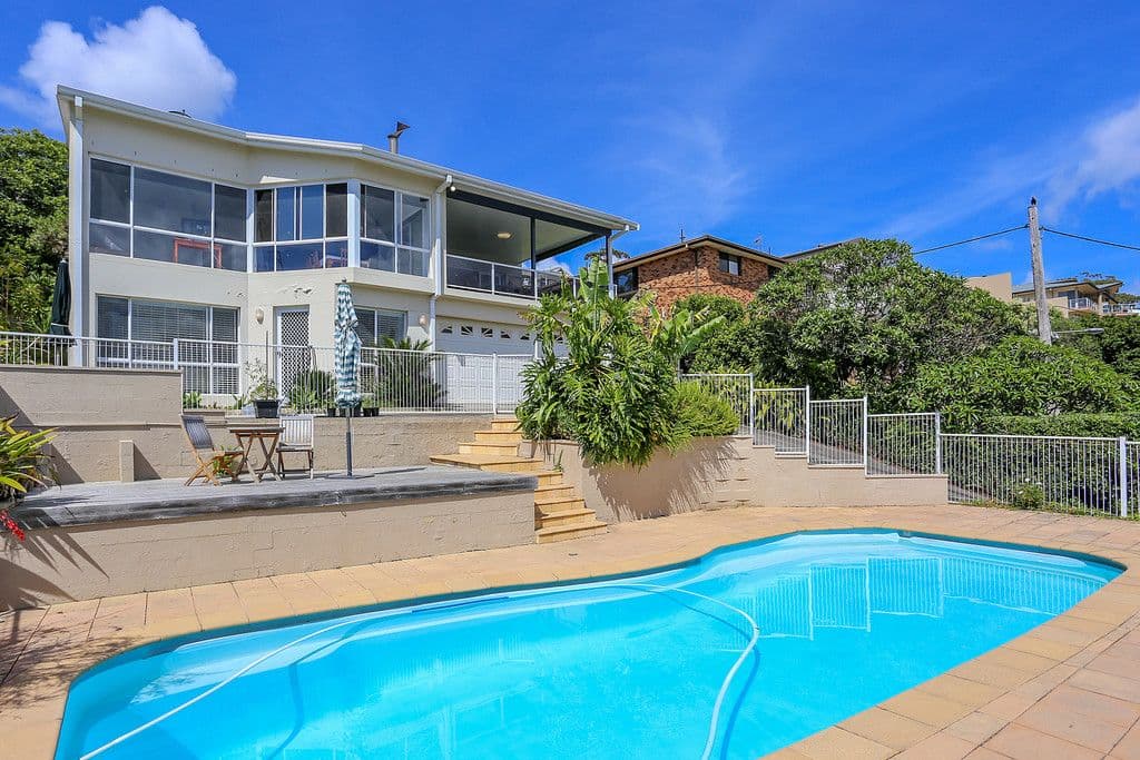 24 Mulubinda Parade, Corlette - Thumbnail 4