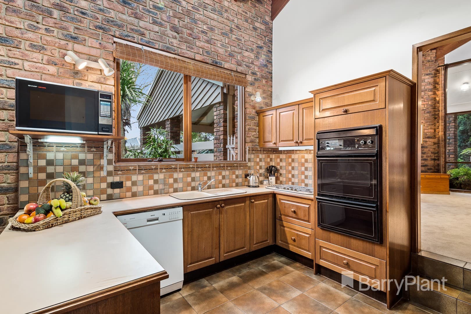 9 Silvana CourtDoncaster East, VIC 3109, Doncaster East - Thumbnail 3
