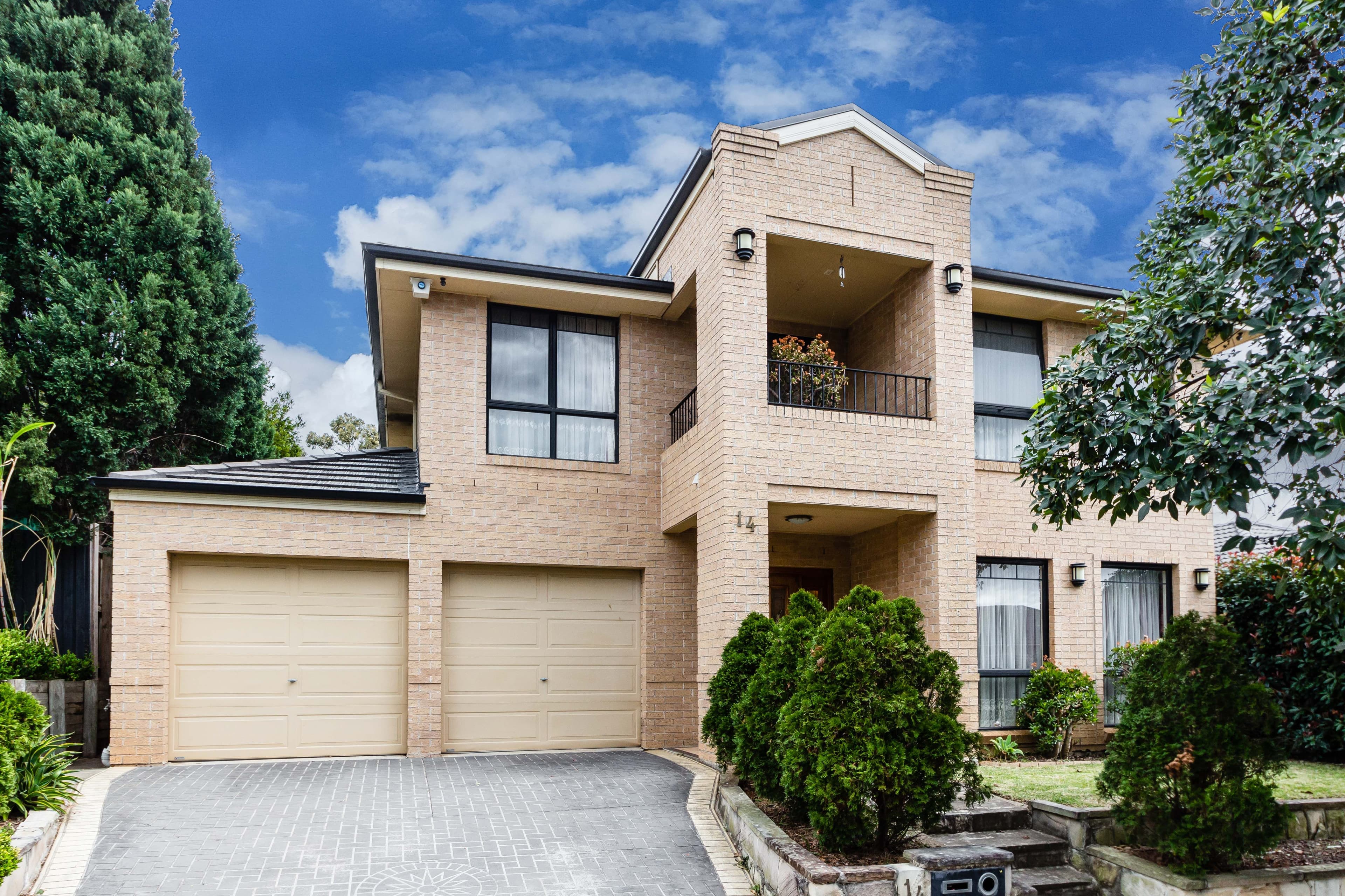 14 Kirton Street, Stanhope Gardens - Image 1