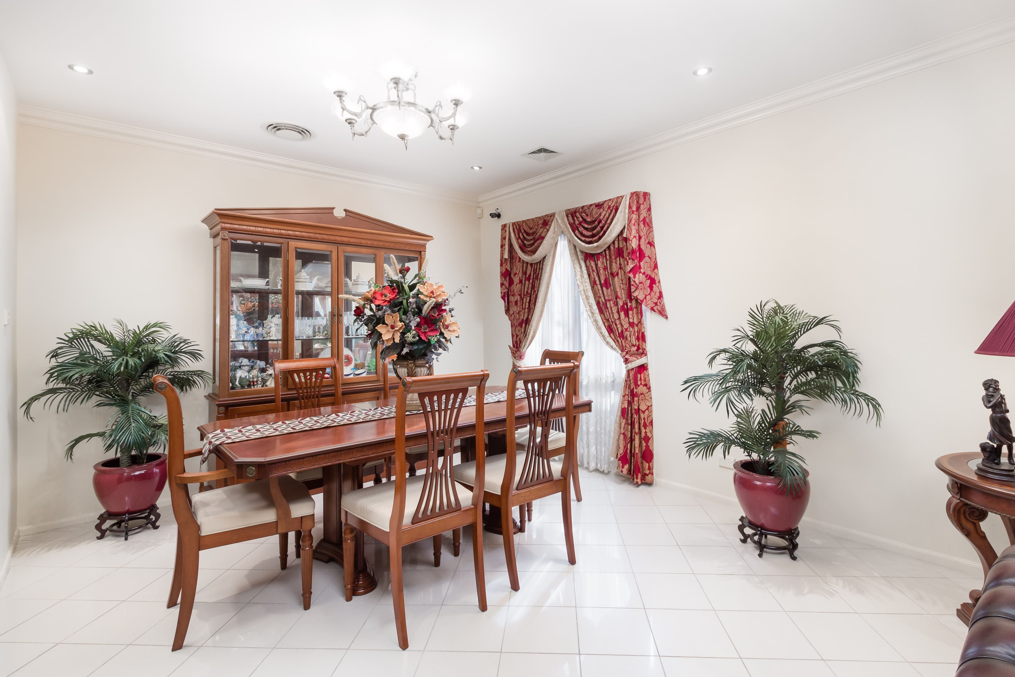 14 Kirton Street, Stanhope Gardens - Thumbnail 3
