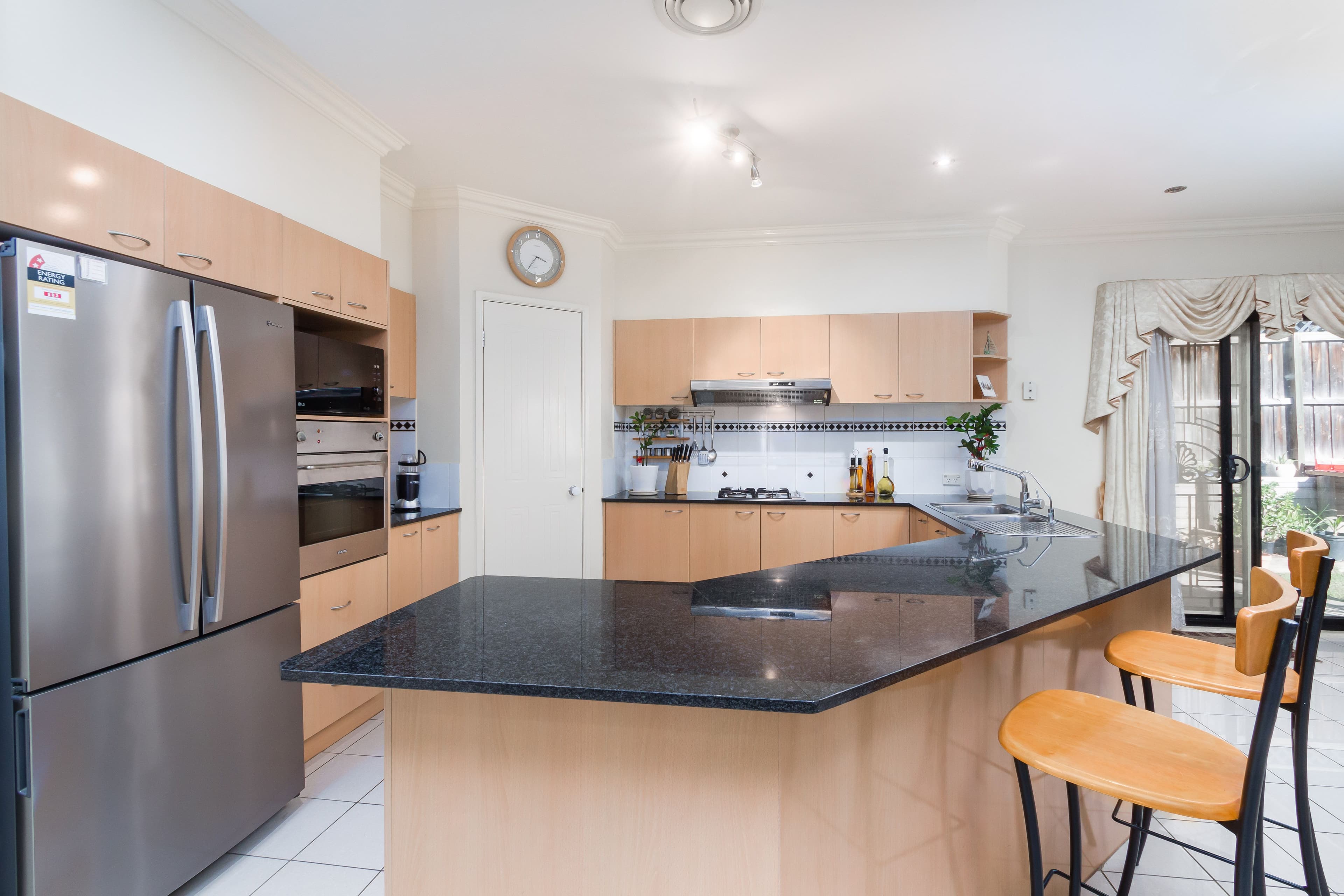14 Kirton Street, Stanhope Gardens - Thumbnail 4