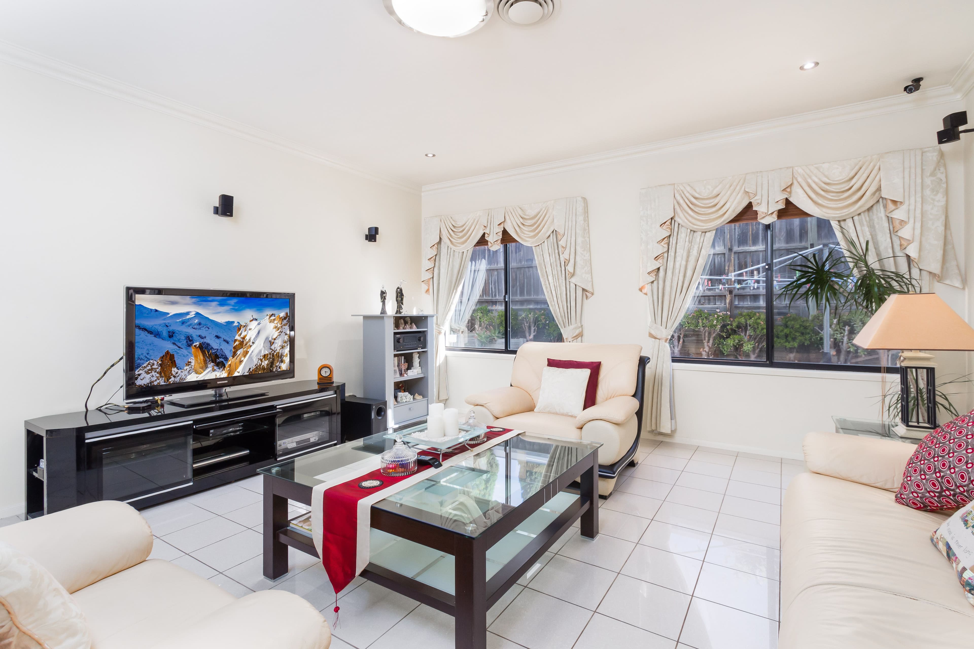 14 Kirton Street, Stanhope Gardens - Thumbnail 5