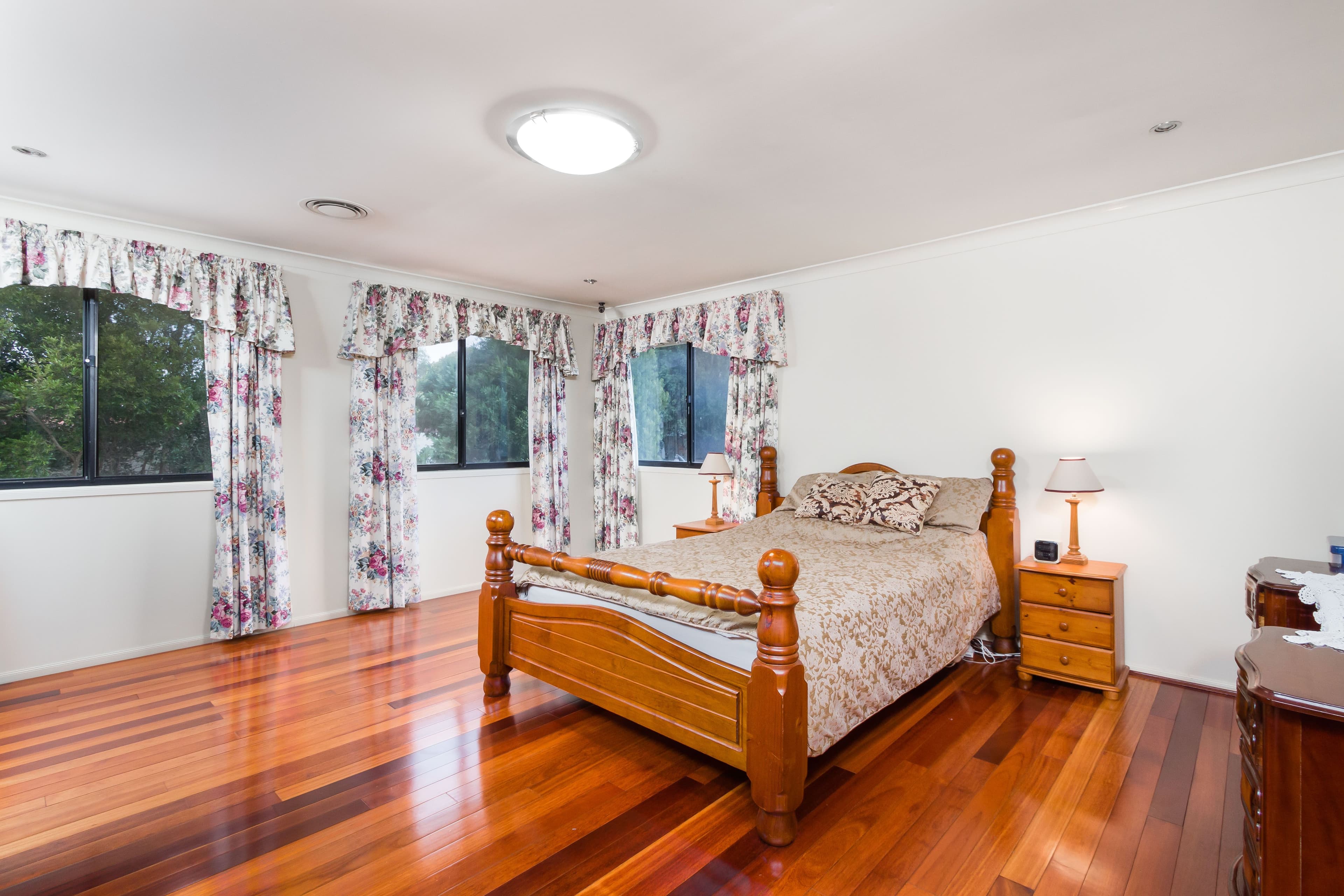 14 Kirton Street, Stanhope Gardens - Thumbnail 8