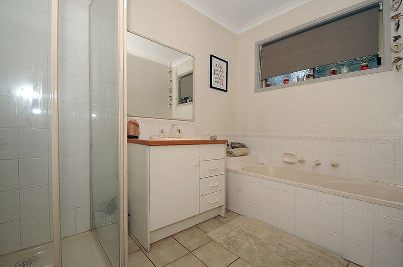5 Alema Court, Narre Warren South VIC 3805, Narre Warren South - Thumbnail 7
