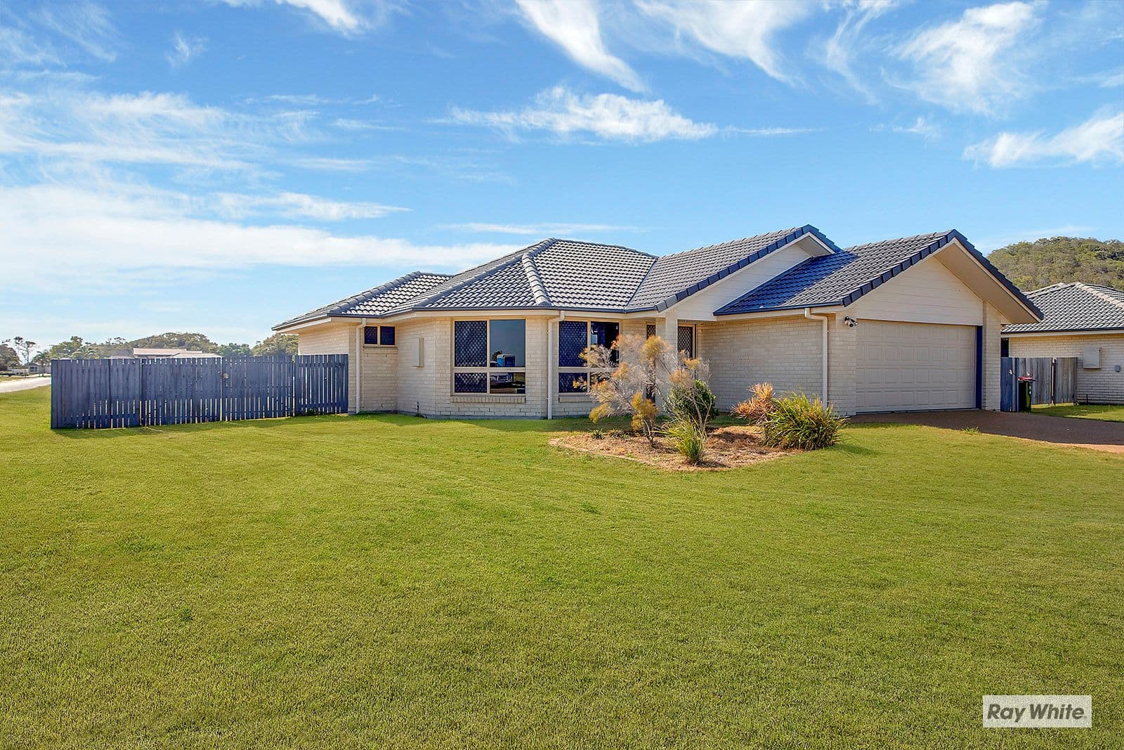 39 San Marino Way, Zilzie QLD 4710, Zilzie - Thumbnail 2