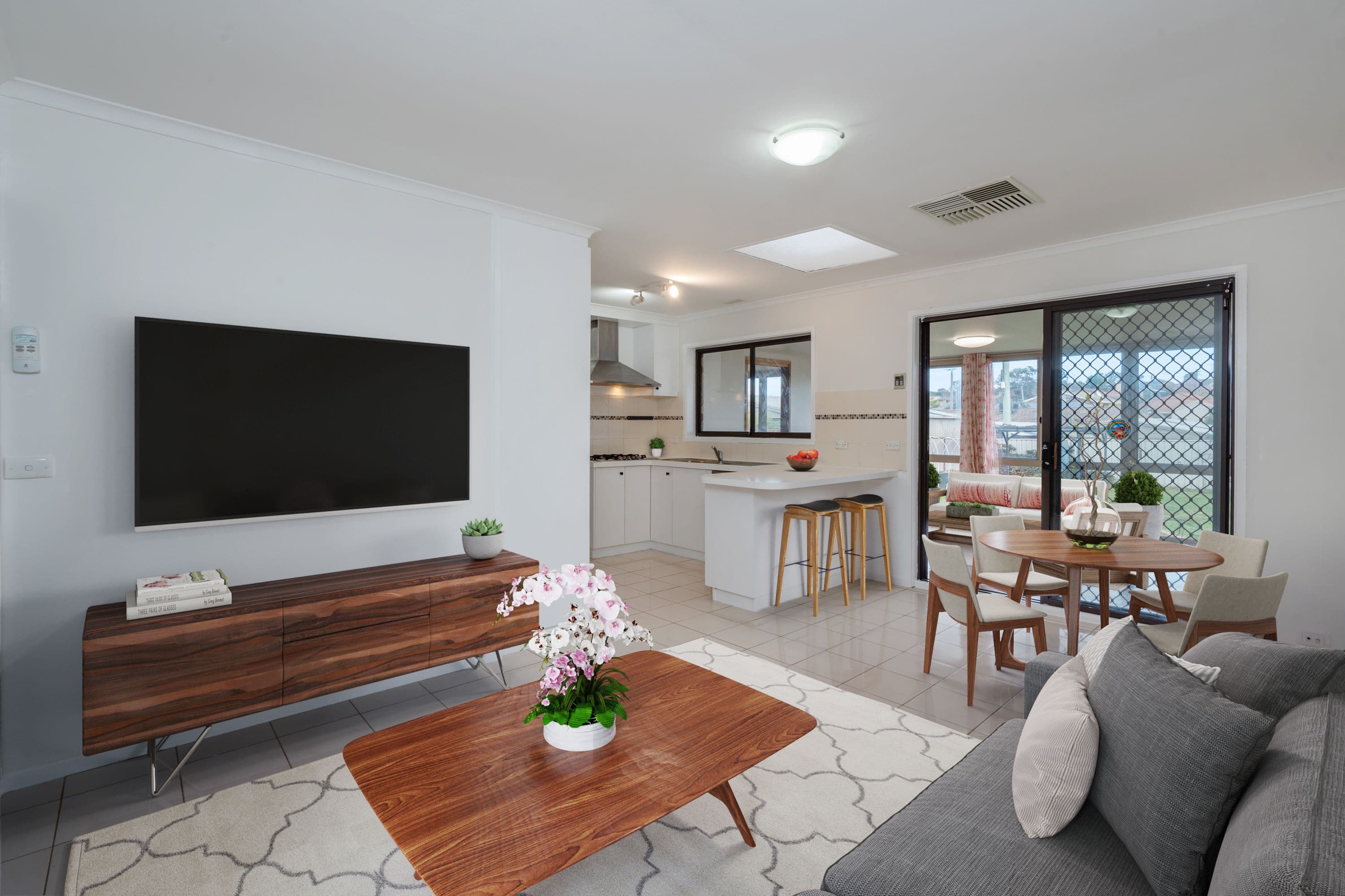 53 Vagabond Crescent, McKellar ACT 2617, McKellar - Thumbnail 3