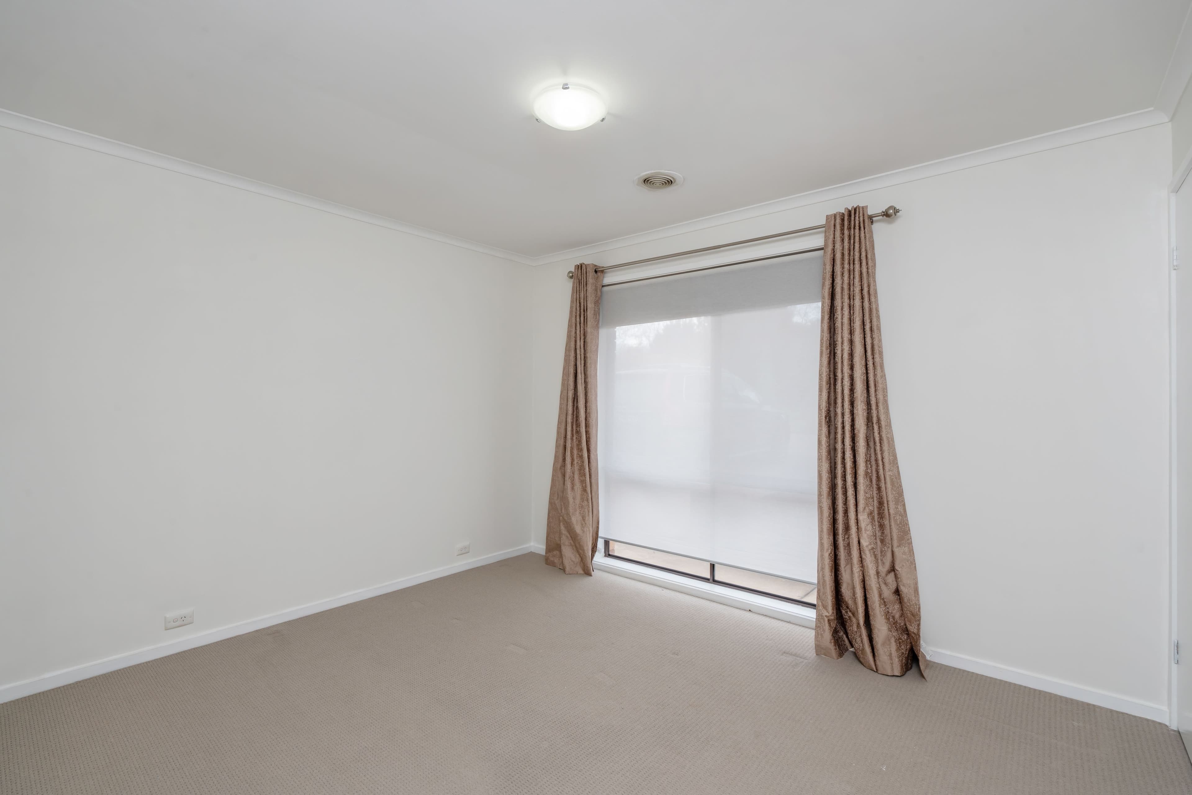53 Vagabond Crescent, McKellar ACT 2617, McKellar - Thumbnail 6