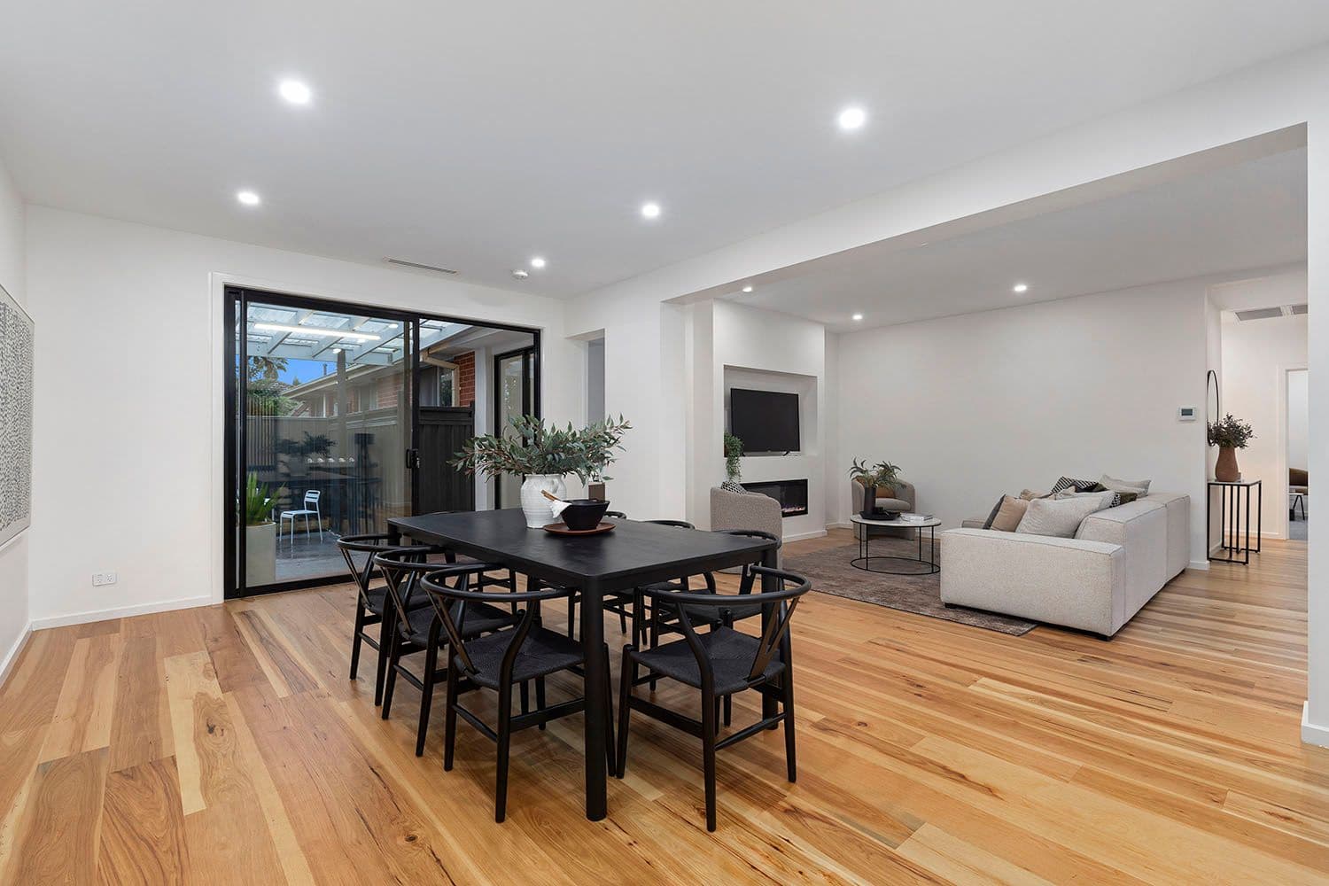 15 Bruthen Street, Moorabbin VIC 3189, Moorabbin - Thumbnail 2