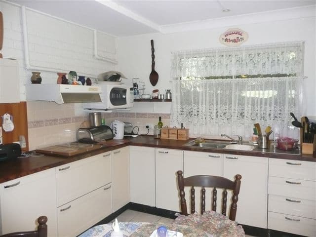 6 Moonyean Street, Bellbird Park, QLD, 4300, Bellbird Park - Thumbnail 3