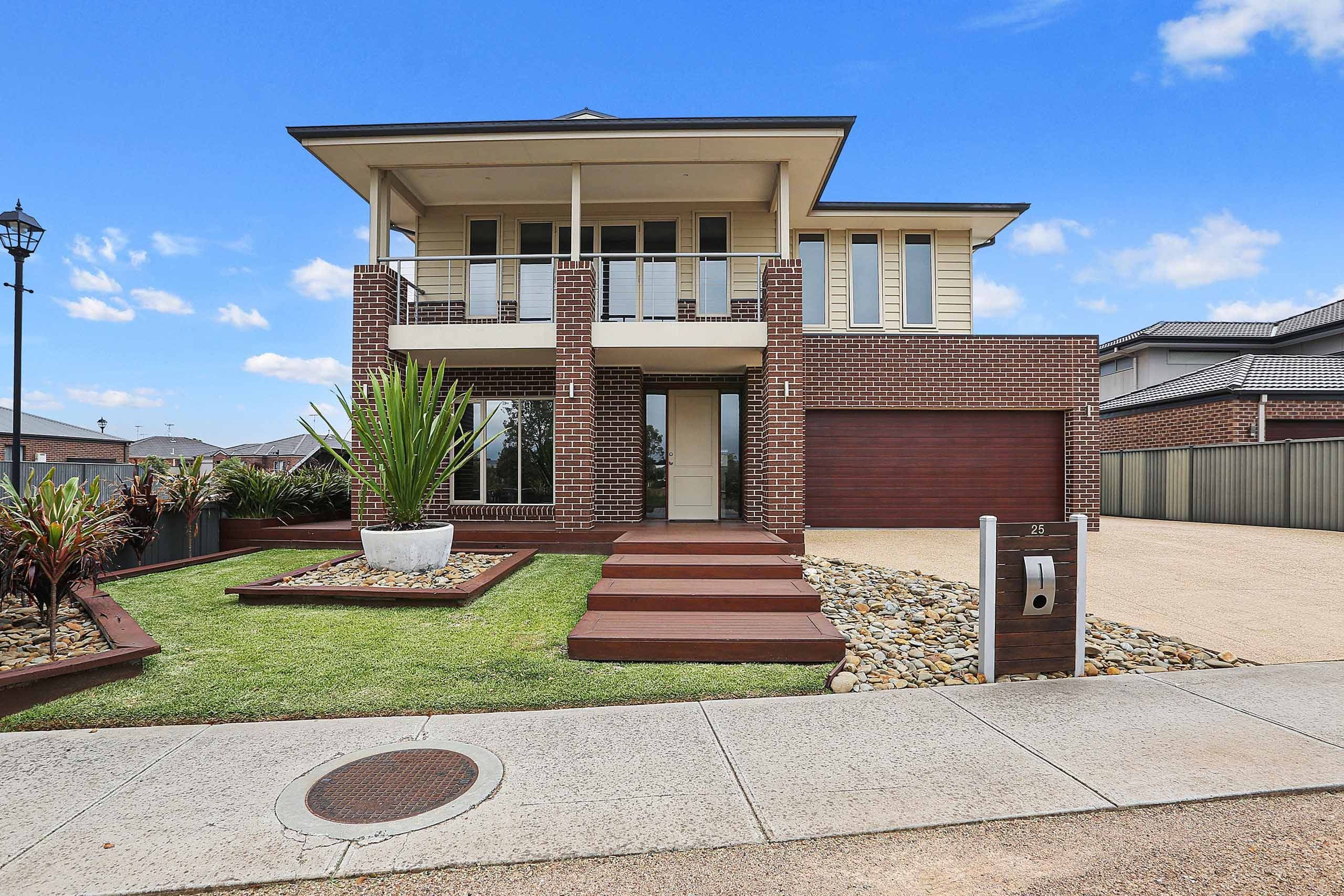 25 Westlakes Boulevard, Lara VIC 3212, Lara - Image 1