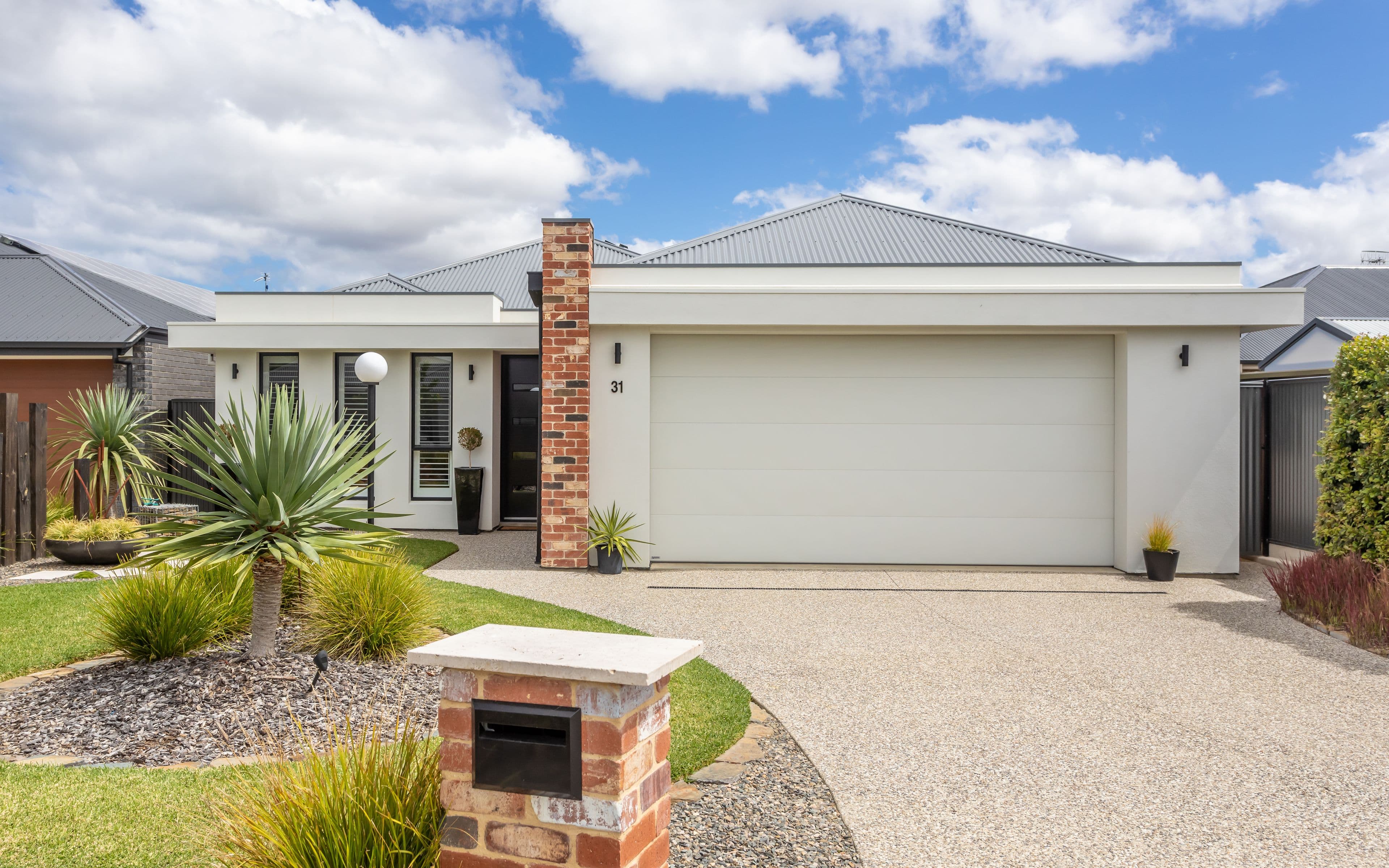 31 Central Drive, Victor Harbor SA 5211, Victor Harbor - Image 1