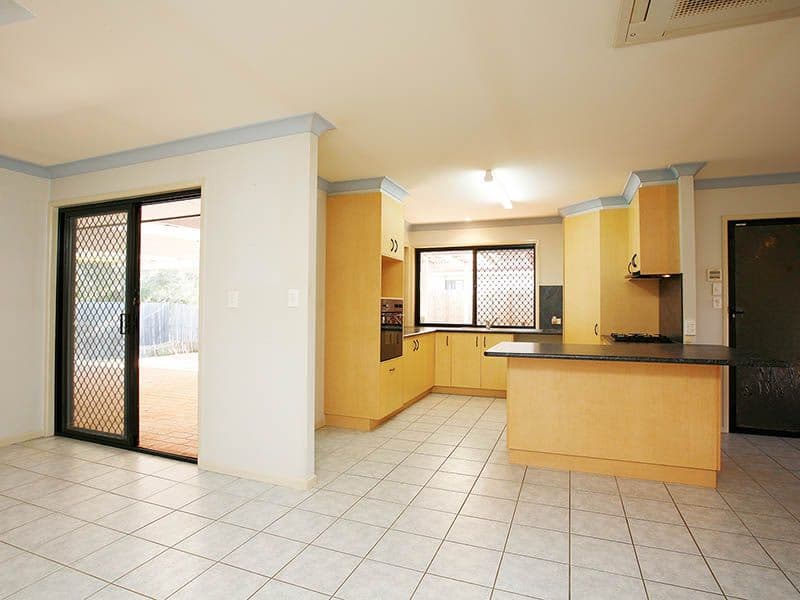 108 MITCHELL Street, ACACIA RIDGE QLD 4110, Acacia Ridge - Thumbnail 4
