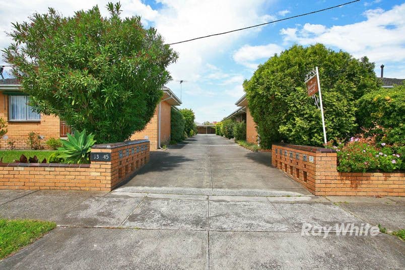 45 Leonard Avenue, NOBLE PARK VIC 3174, Noble Park - Thumbnail 2