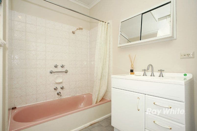 45 Leonard Avenue, NOBLE PARK VIC 3174, Noble Park - Thumbnail 7