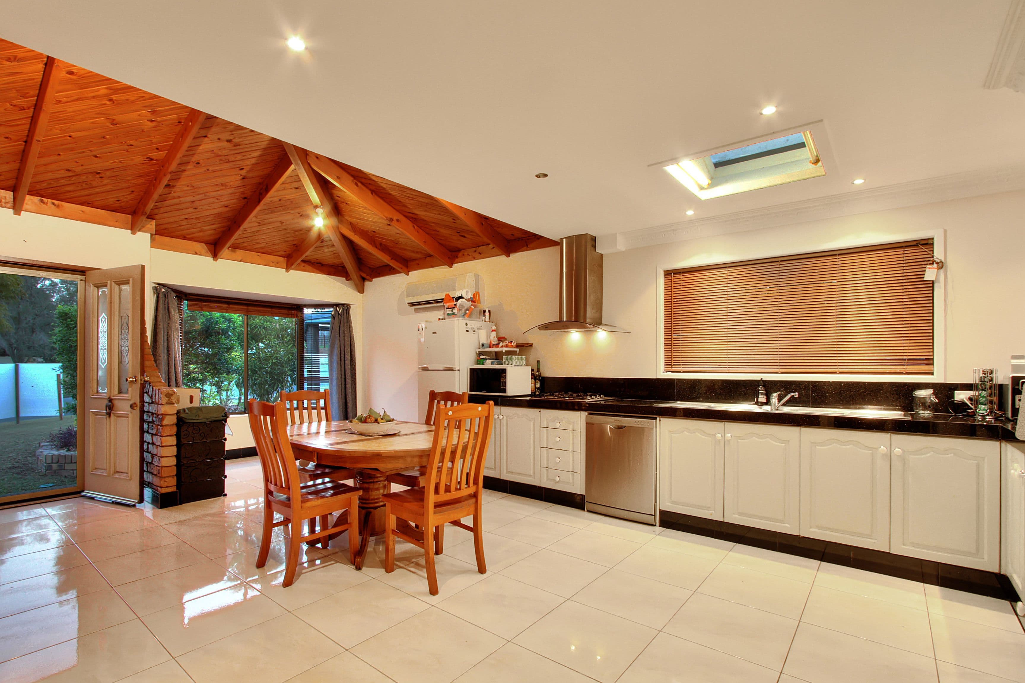 15 Grenville Street, Springwood QLD 4127, Springwood - Thumbnail 4