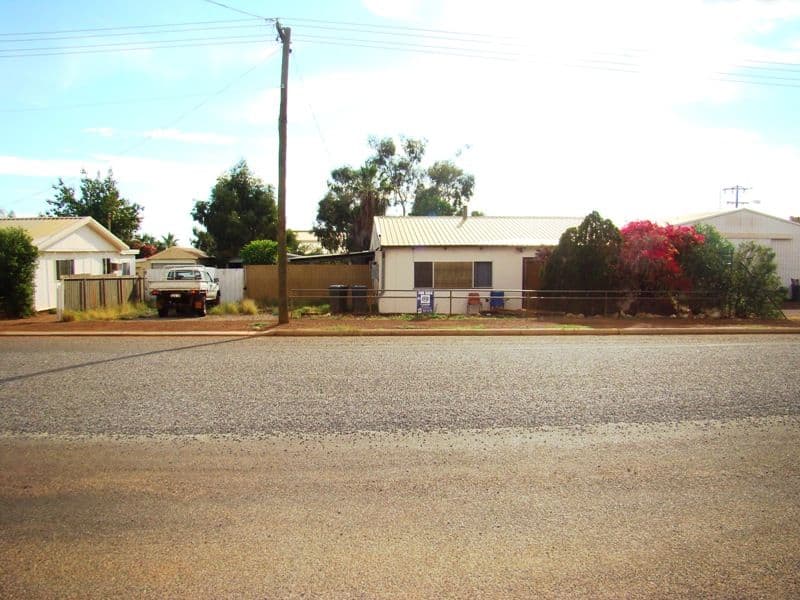 82 Hills Street, MEEKATHARRA WA 6642, Meekatharra - Image 1