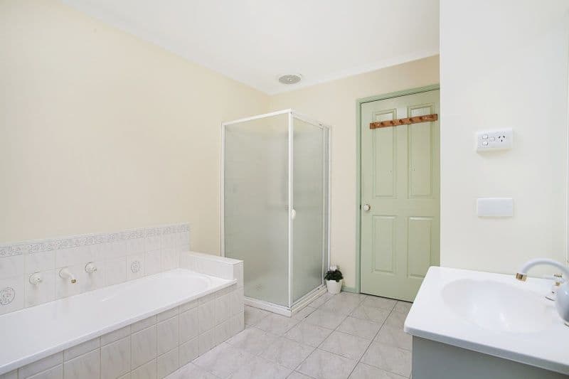 69 Fulton Street, Clayton VIC 3168, Clayton - Thumbnail 7