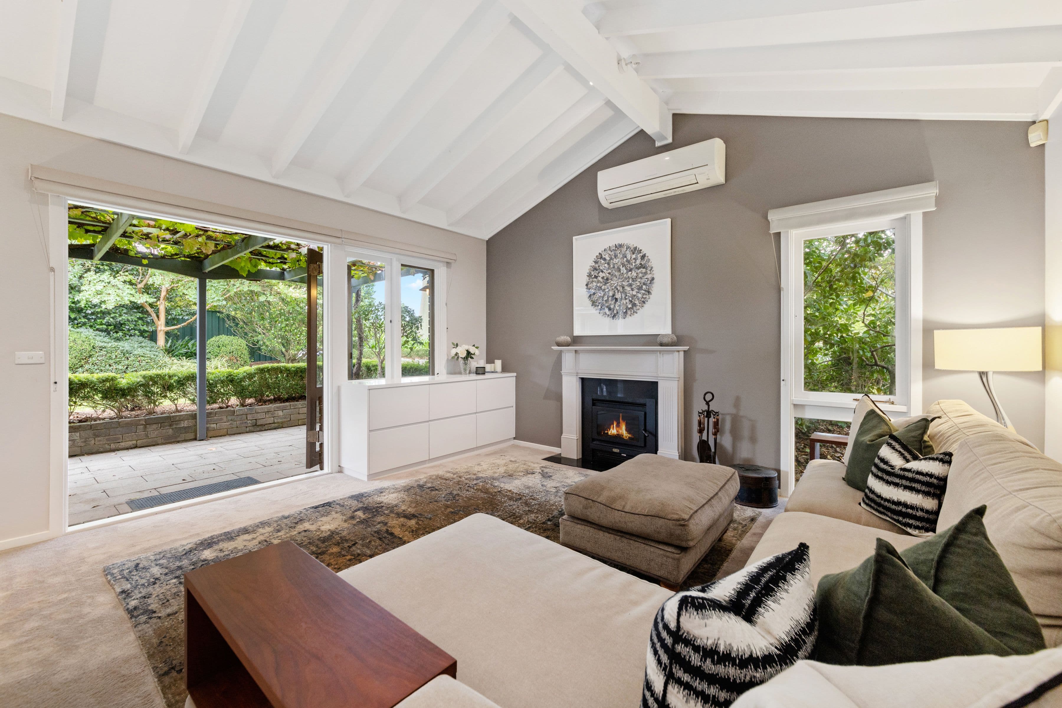 7 Western Crescent, Westleigh NSW 2120, Westleigh - Thumbnail 2
