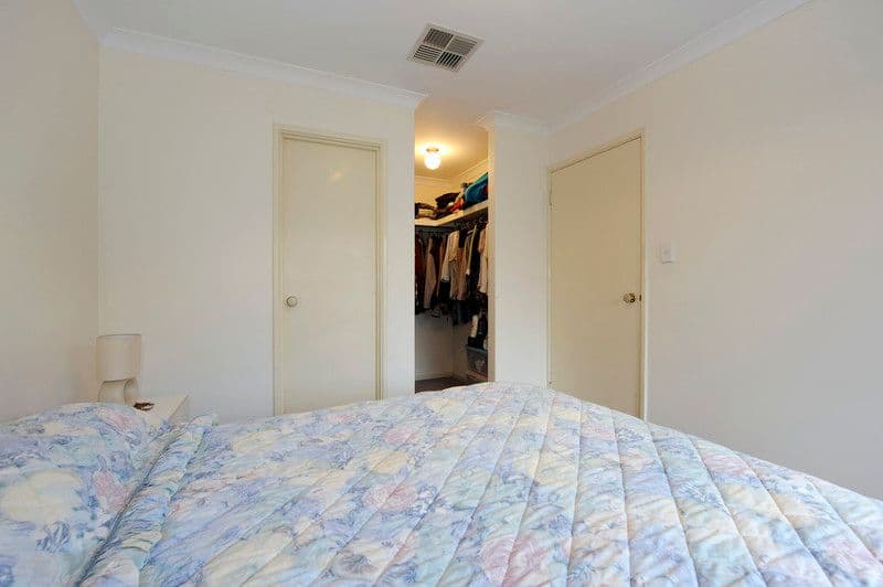89 Coronata Drive, WARNBRO WA 6169, Warnbro - Thumbnail 4