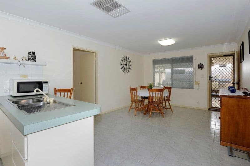 89 Coronata Drive, WARNBRO WA 6169, Warnbro - Thumbnail 7