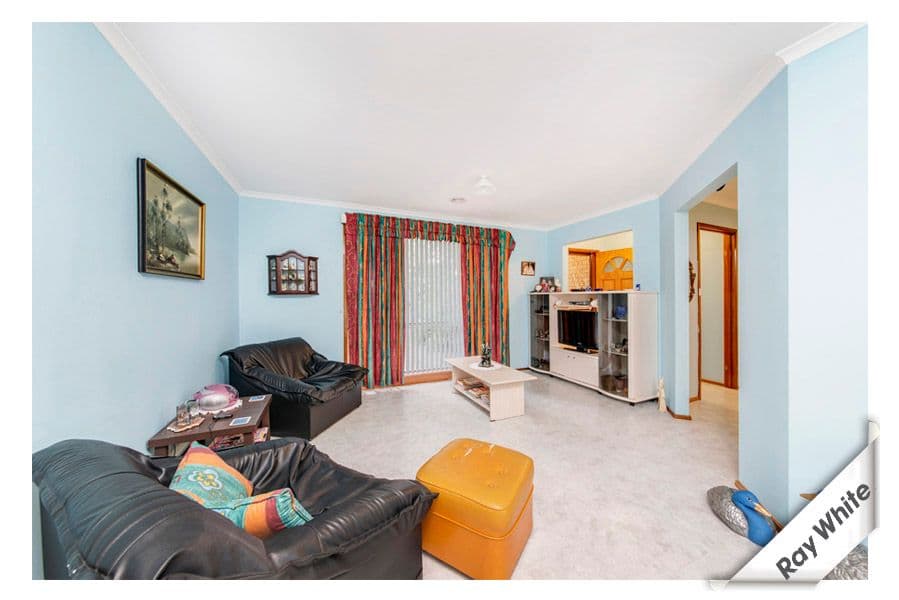 2 Tallon Place, Gordon ACT 2906, Gordon - Thumbnail 2