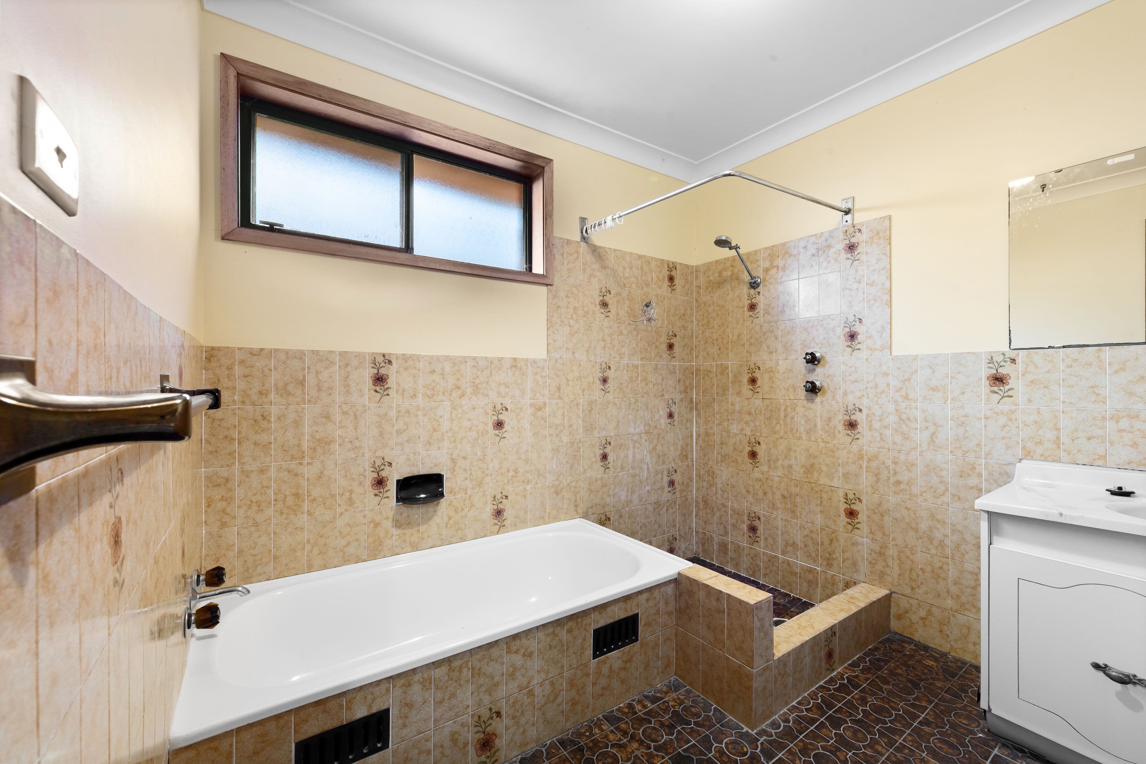 14 Judith Ann Drive, Berkeley Vale NSW 2261, Berkeley Vale - Thumbnail 8