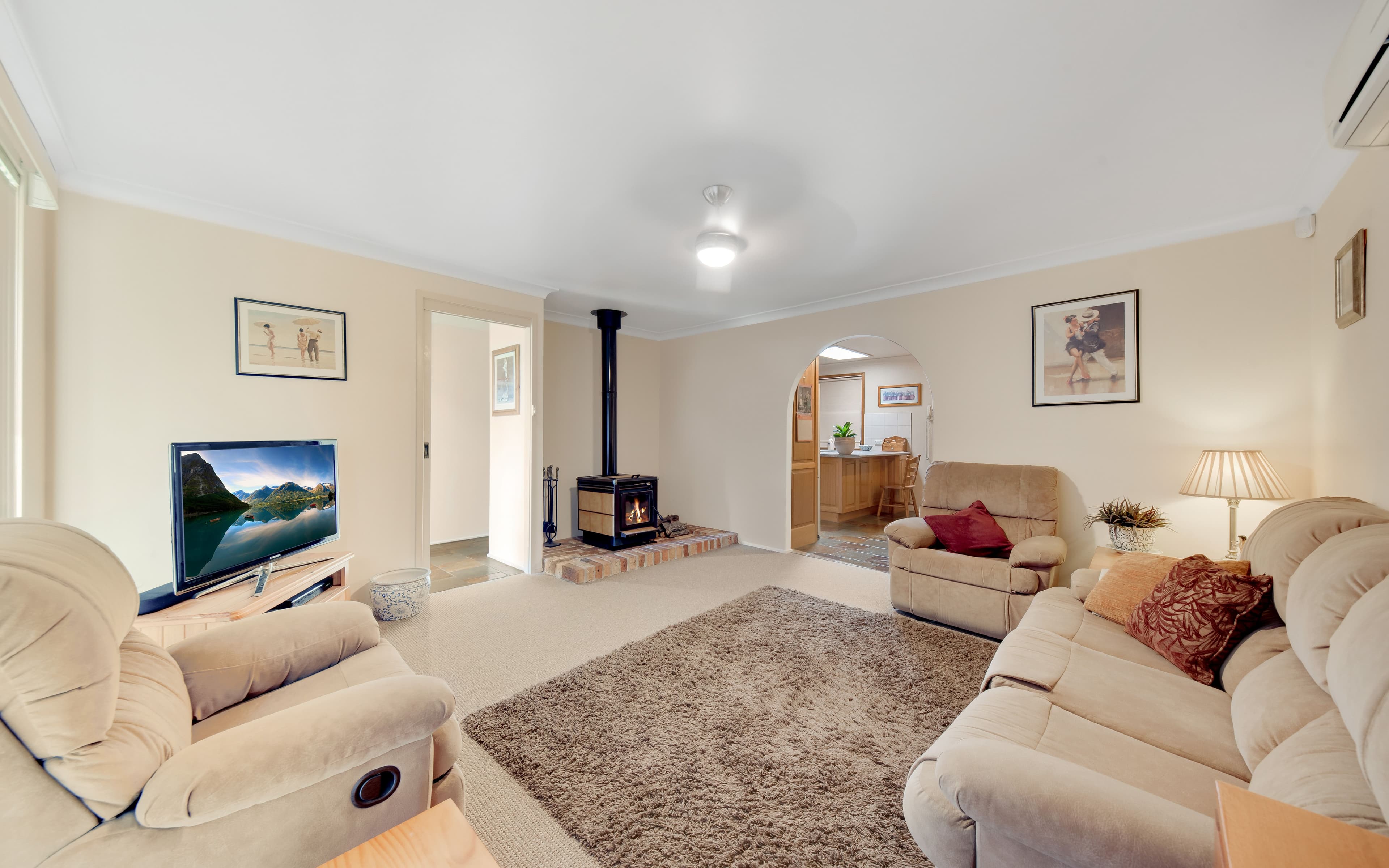 12 Popondetta Place, Glenfield NSW 2167, Glenfield - Thumbnail 2