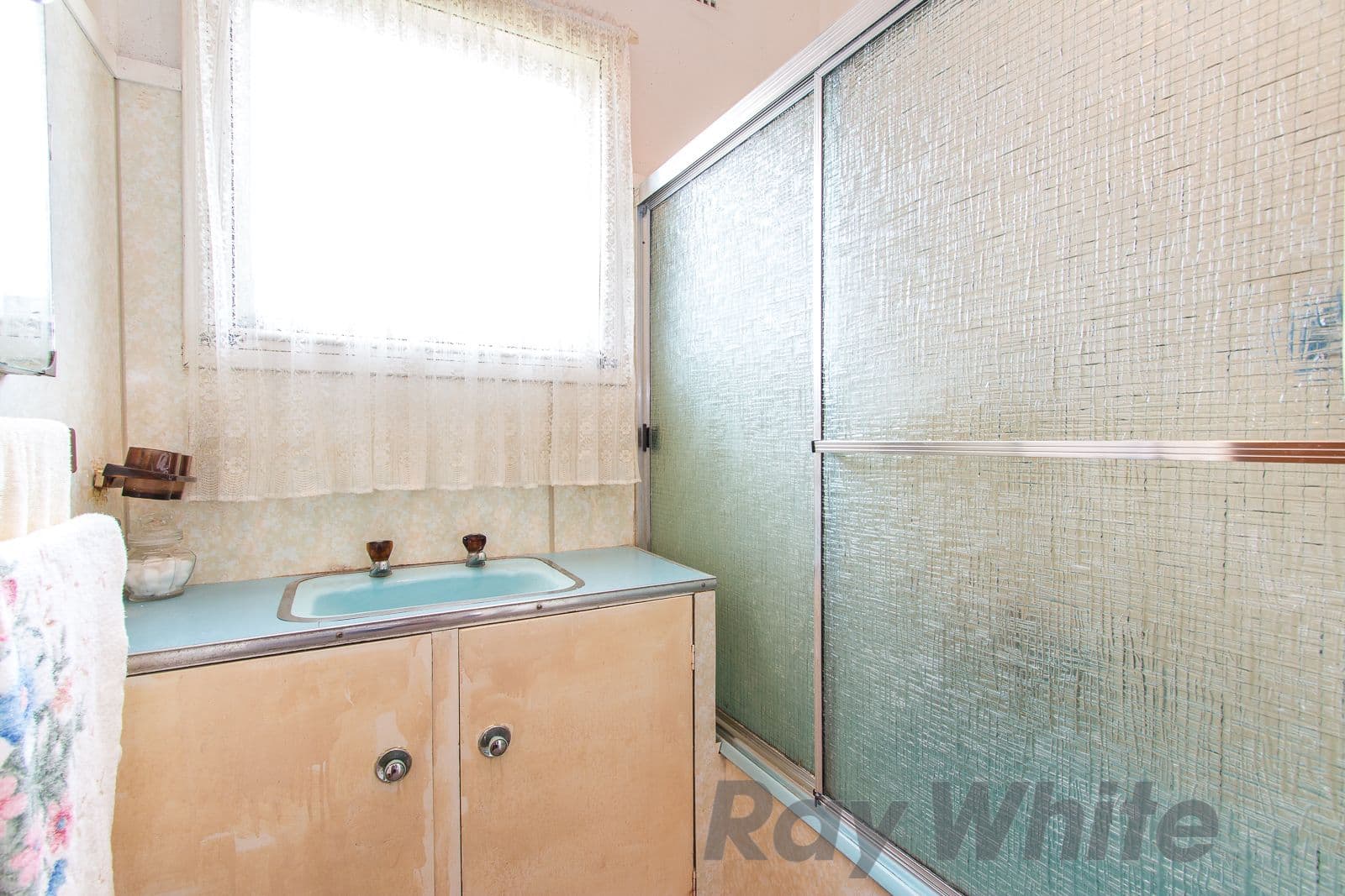 34 Ocean View Parade, Charlestown - Thumbnail 8