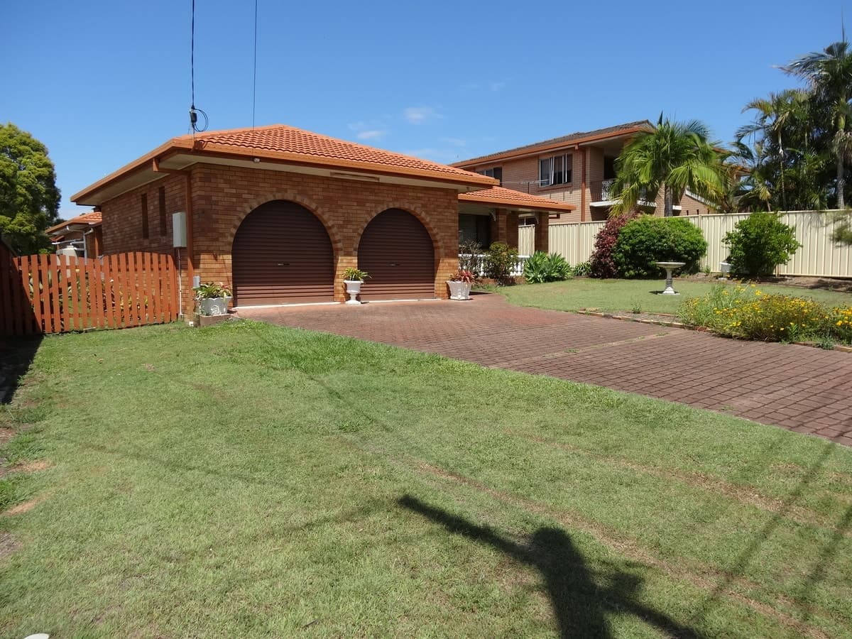 18 Olbern Crescent, Yamanto QLD 4305, Yamanto - Thumbnail 3