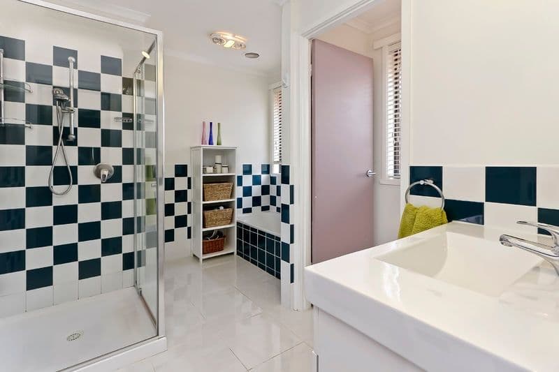 2 Elmore Court, FERNTREE GULLY VIC 3156, Ferntree Gully - Thumbnail 7