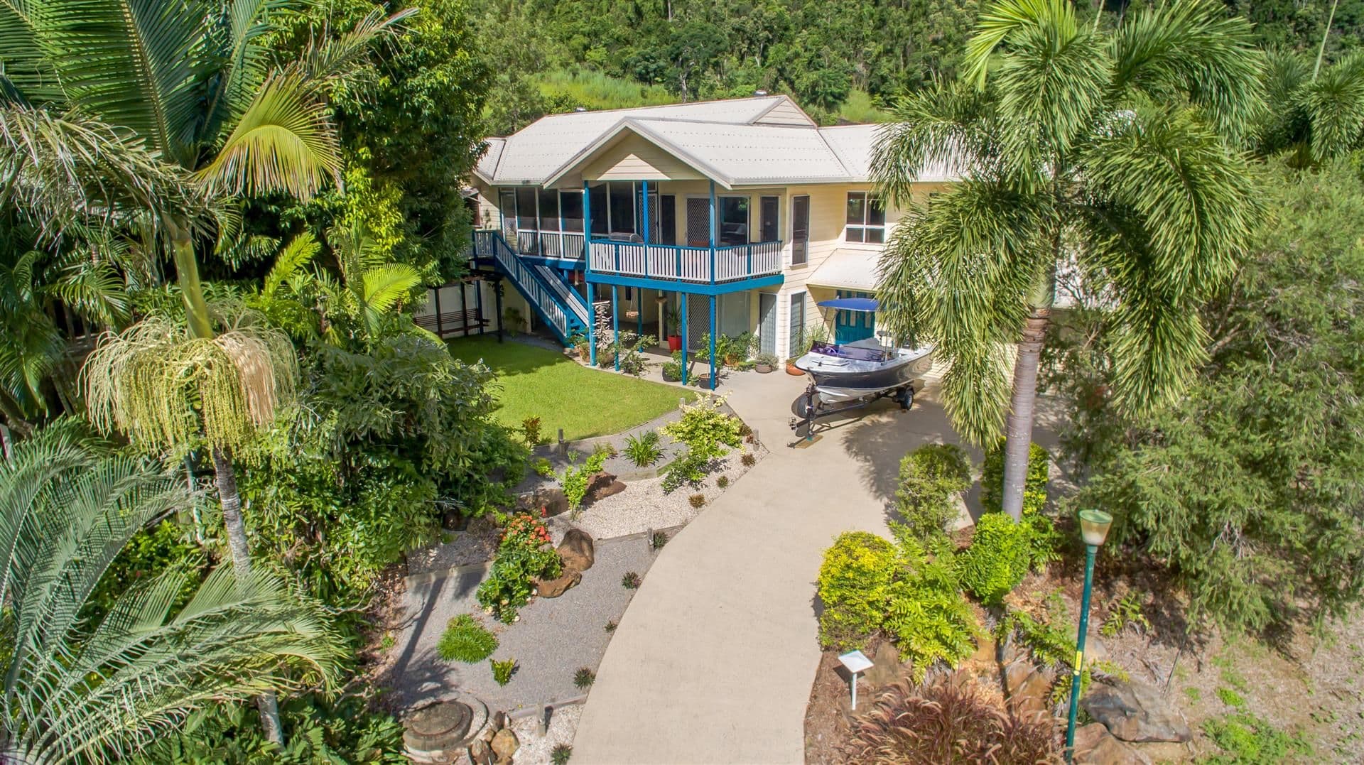 7 Gregory Court, Cannonvale QLD 4802, Cannonvale - Thumbnail 2