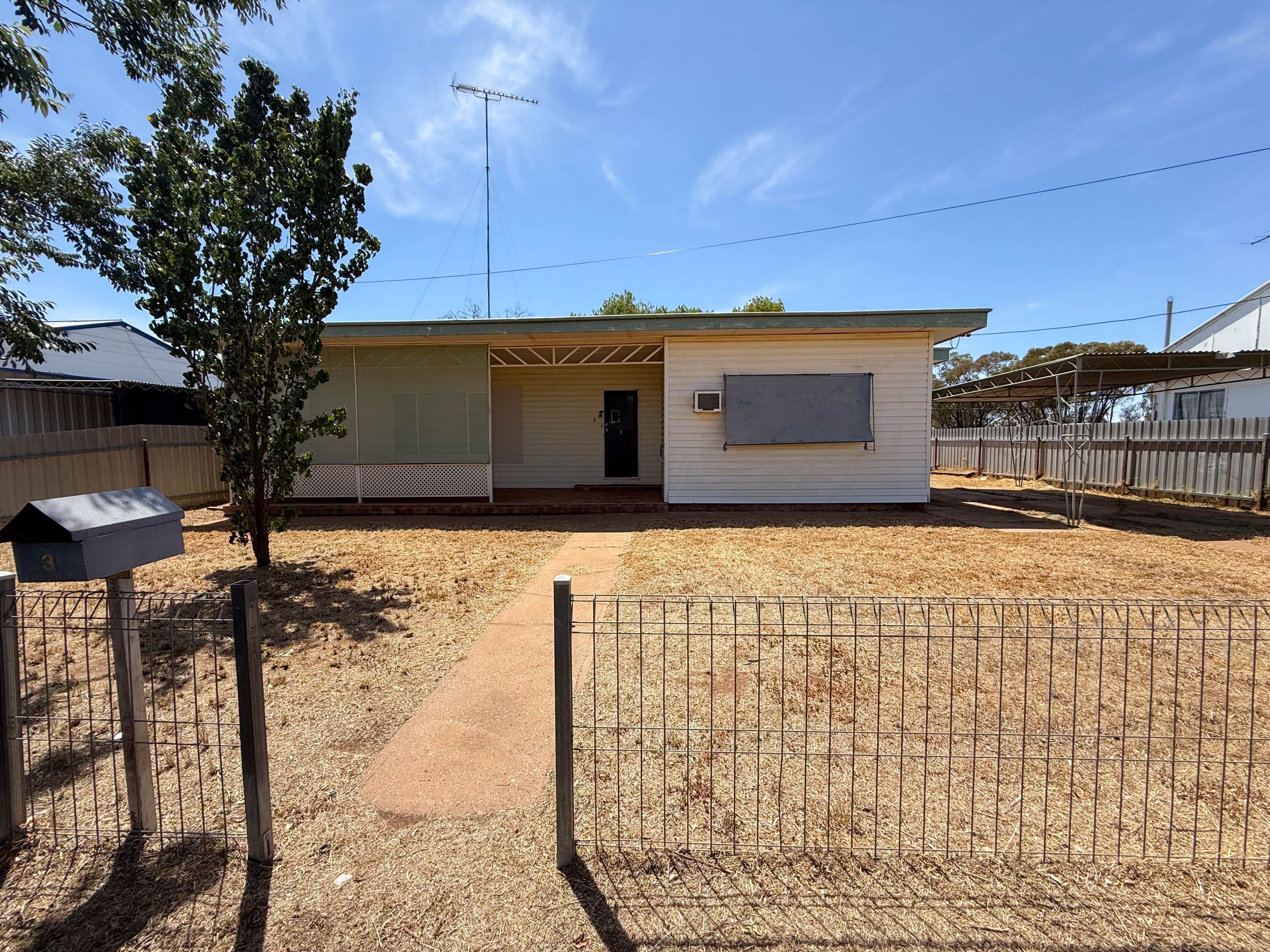 3 Mackrell Street, Ungarie NSW 2669, Ungarie - Image 1