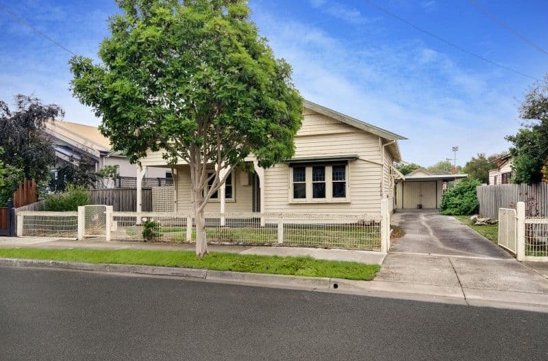 3 Guthrie Avenue, North Geelong VIC 3215, North Geelong - Thumbnail 4