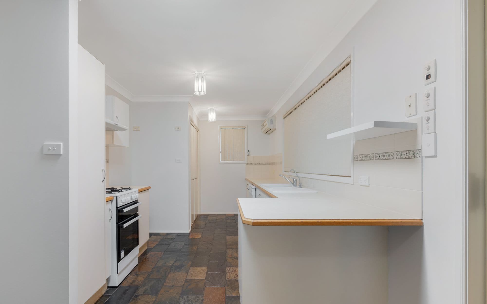 53 Hydrangea Place, Macquarie Fields NSW 2564, Macquarie Fields - Thumbnail 2