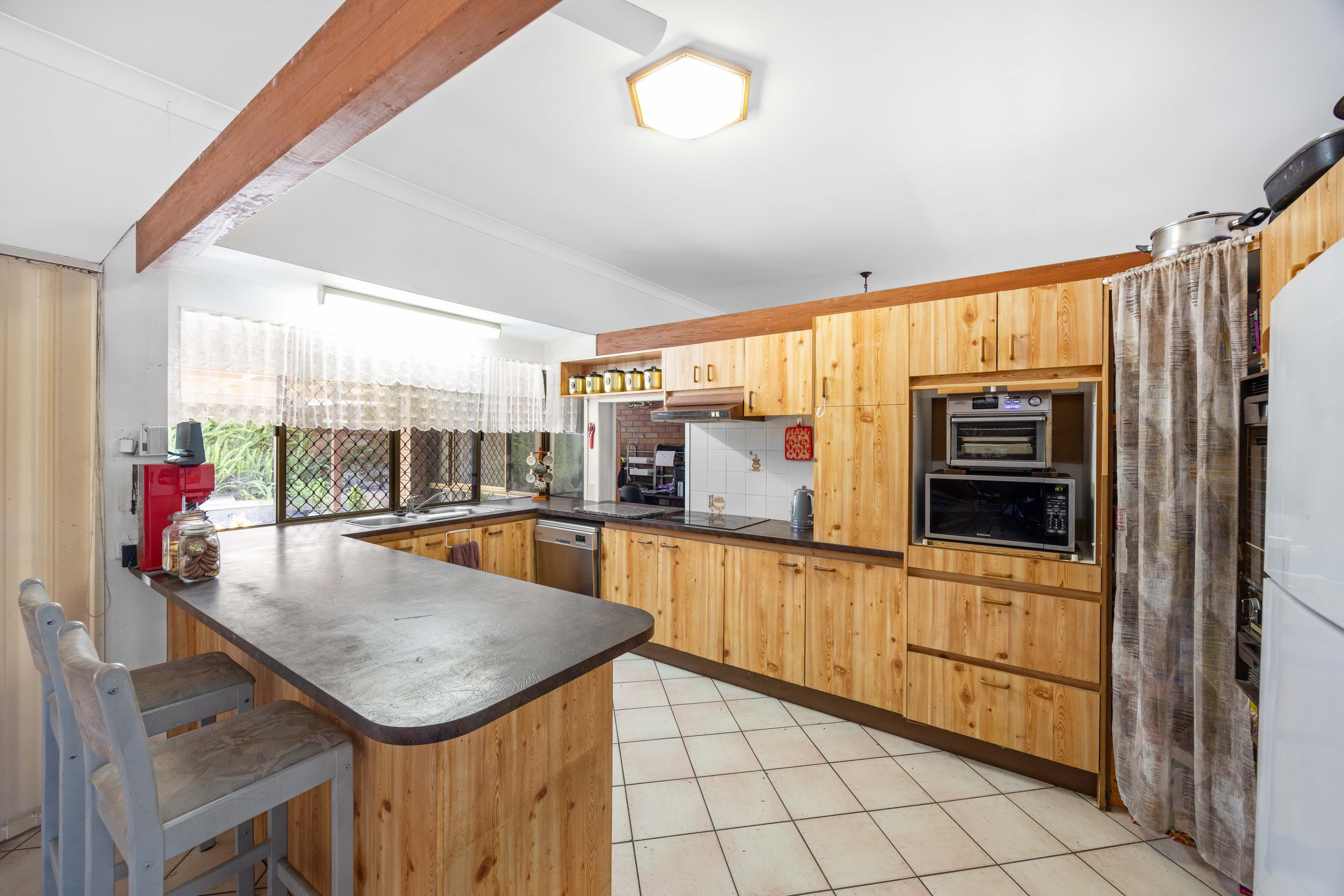 18 Flamingo Street, Little Mountain QLD 4551, Little Mountain - Thumbnail 5