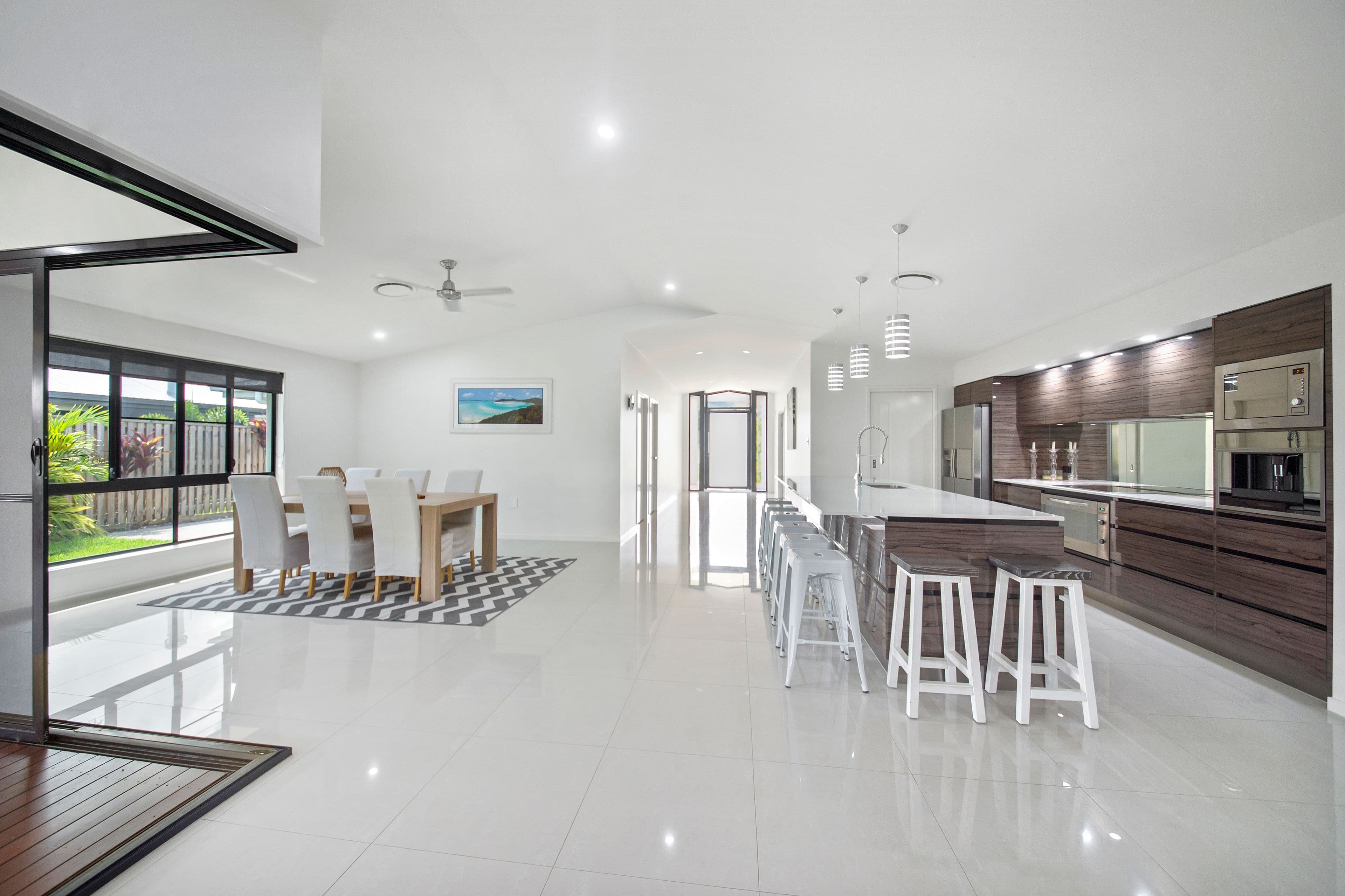 2/2 David Street, Box Hill South, Box Hill South - Thumbnail 2