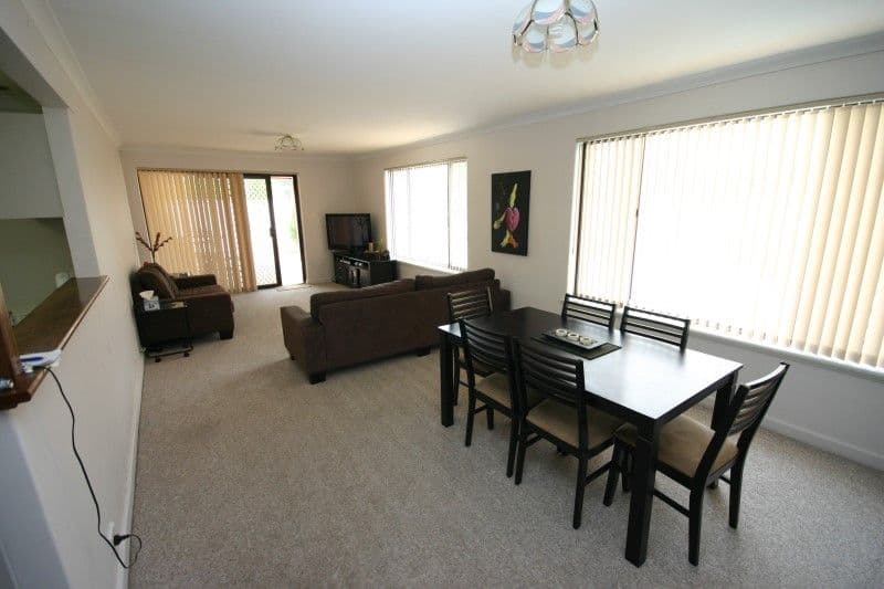 27 Cerberus Avenue, PARKWOOD WA 6147, Parkwood - Thumbnail 4