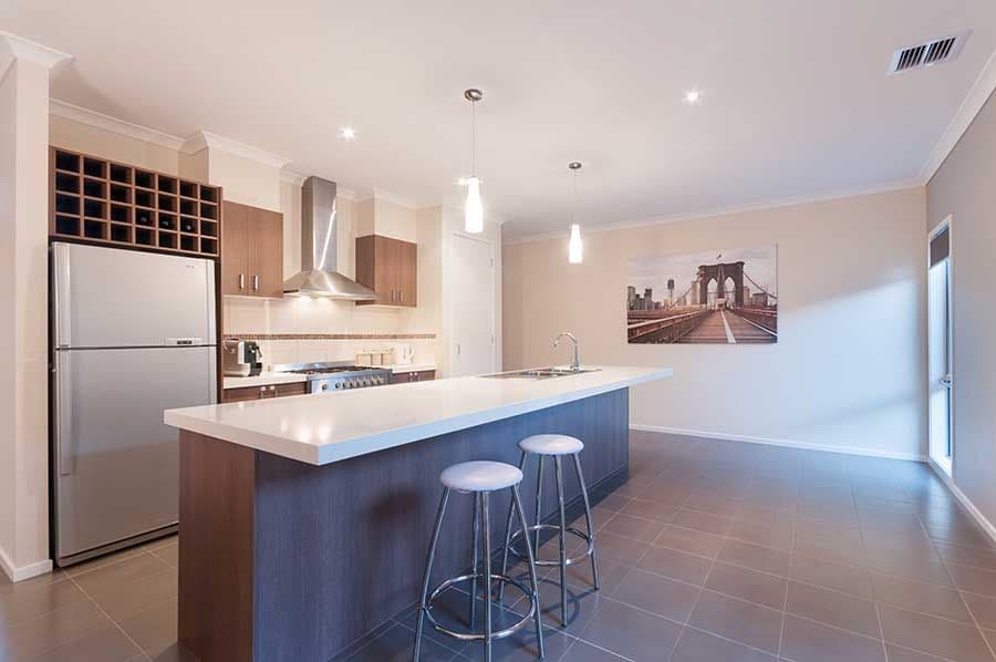 18 Silvan Terrace, GREENVALE VIC 3059, Greenvale - Thumbnail 2