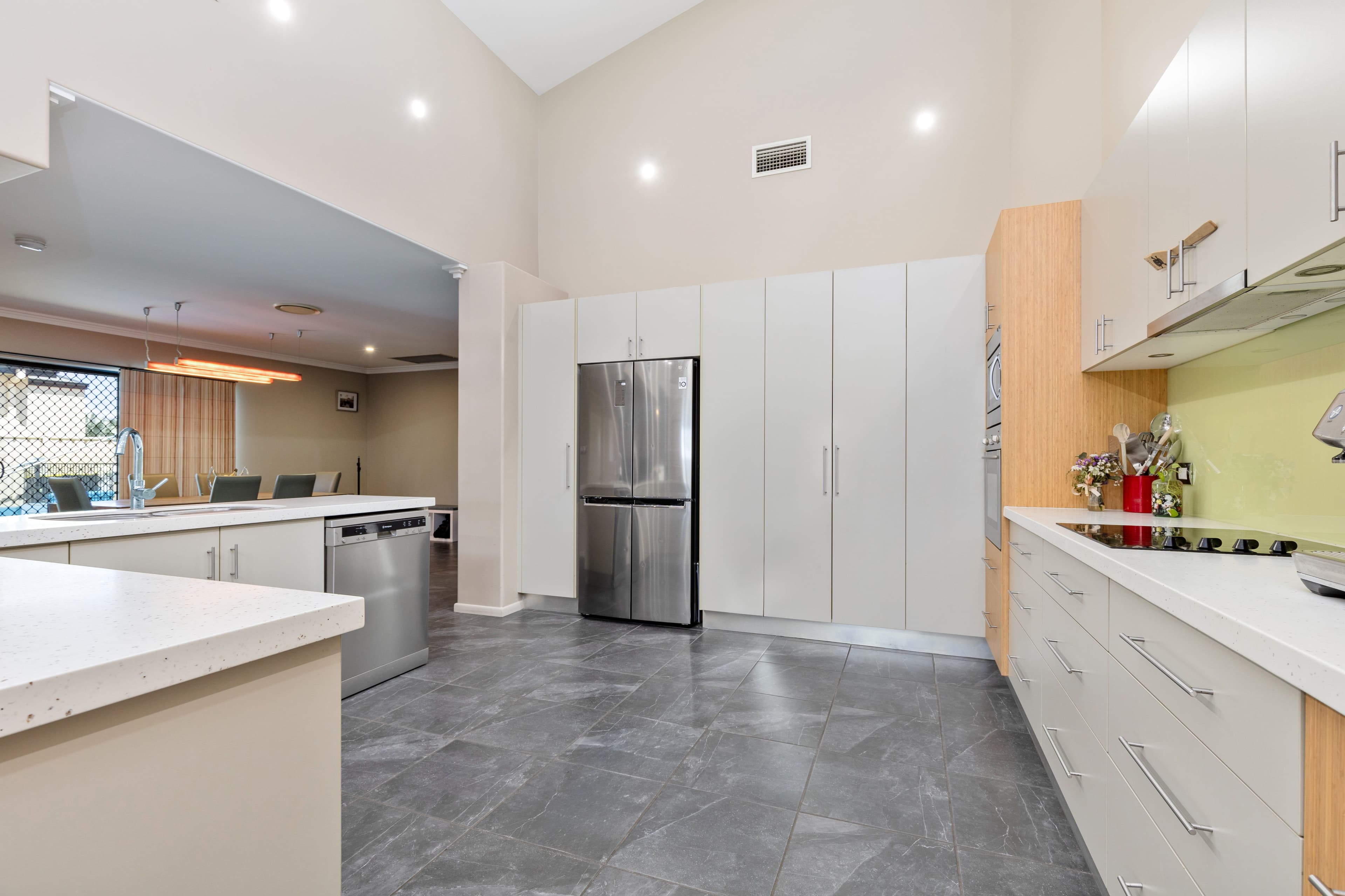 21 Callaghan Street, Emerald QLD 4720, Emerald - Thumbnail 5