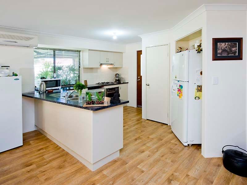 4 Club Place, COOLOONGUP WA 6168, Cooloongup - Thumbnail 4