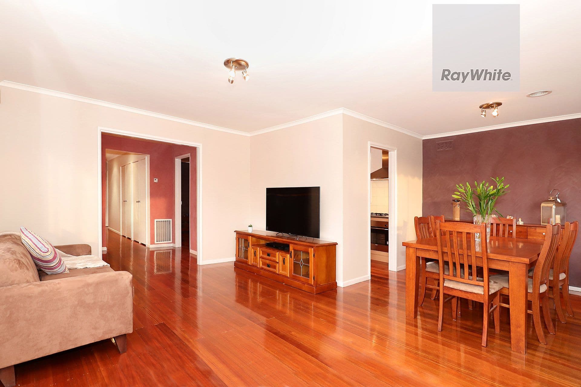 6 Cousen Place, Gladstone Park VIC 3043, Gladstone Park - Thumbnail 5