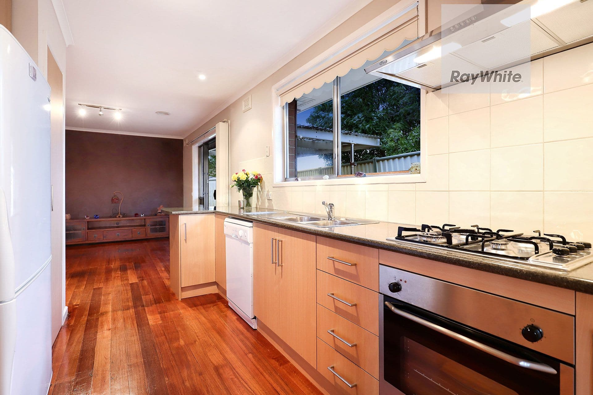 6 Cousen Place, Gladstone Park VIC 3043, Gladstone Park - Thumbnail 8