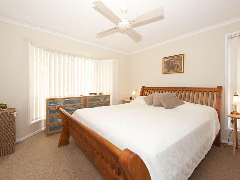 12 Winch Court, BANKSIA BEACH QLD 4507, Banksia Beach - Thumbnail 4