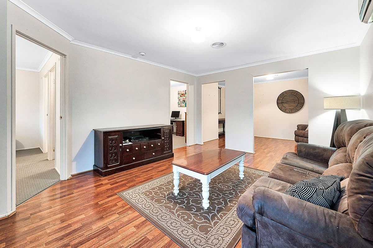 16 Incana Court, Cranbourne West VIC 3977, Cranbourne West - Thumbnail 8