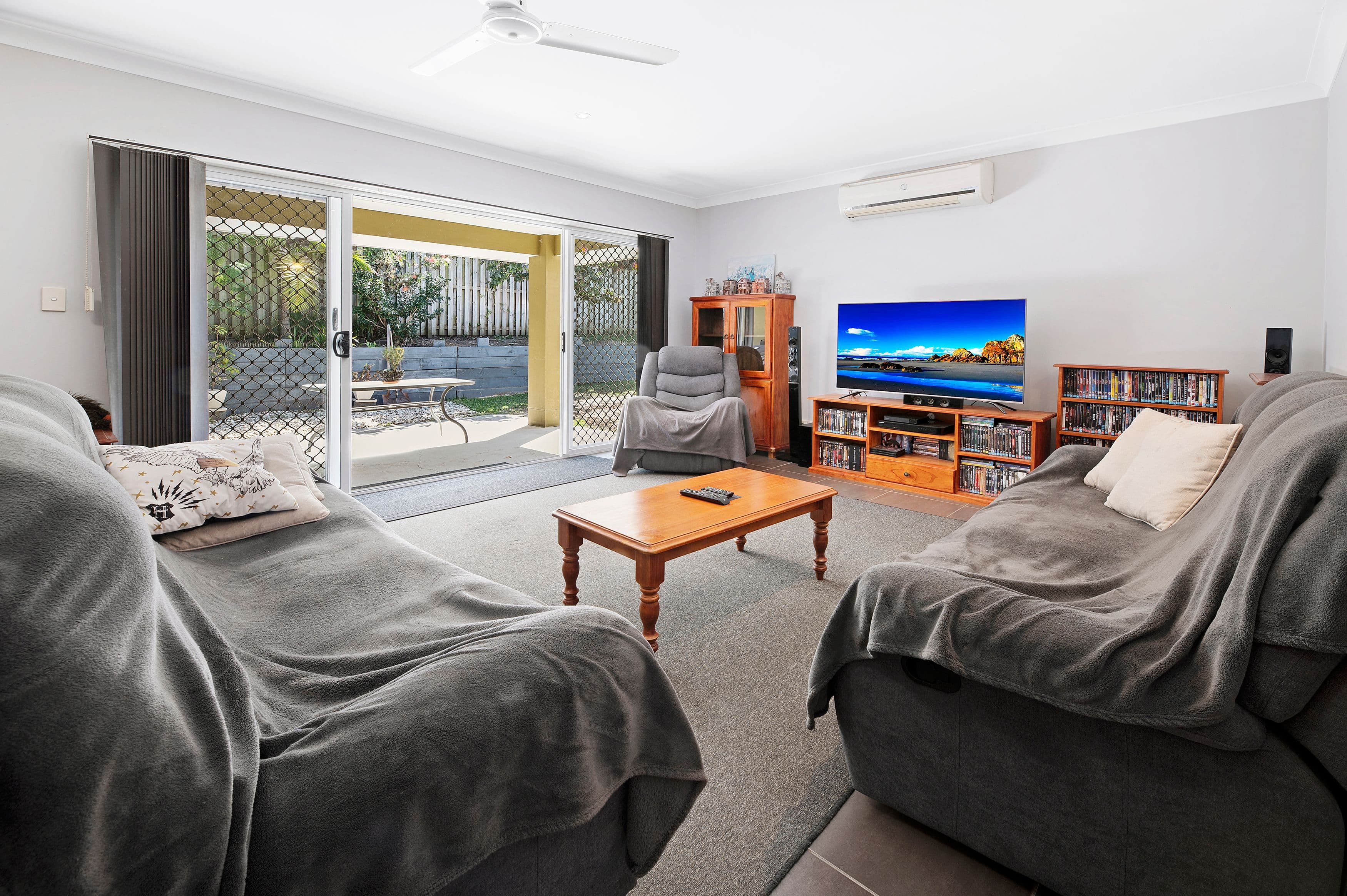 28 Rainlily Crescent, Upper Coomera QLD 4209, Upper Coomera - Thumbnail 4