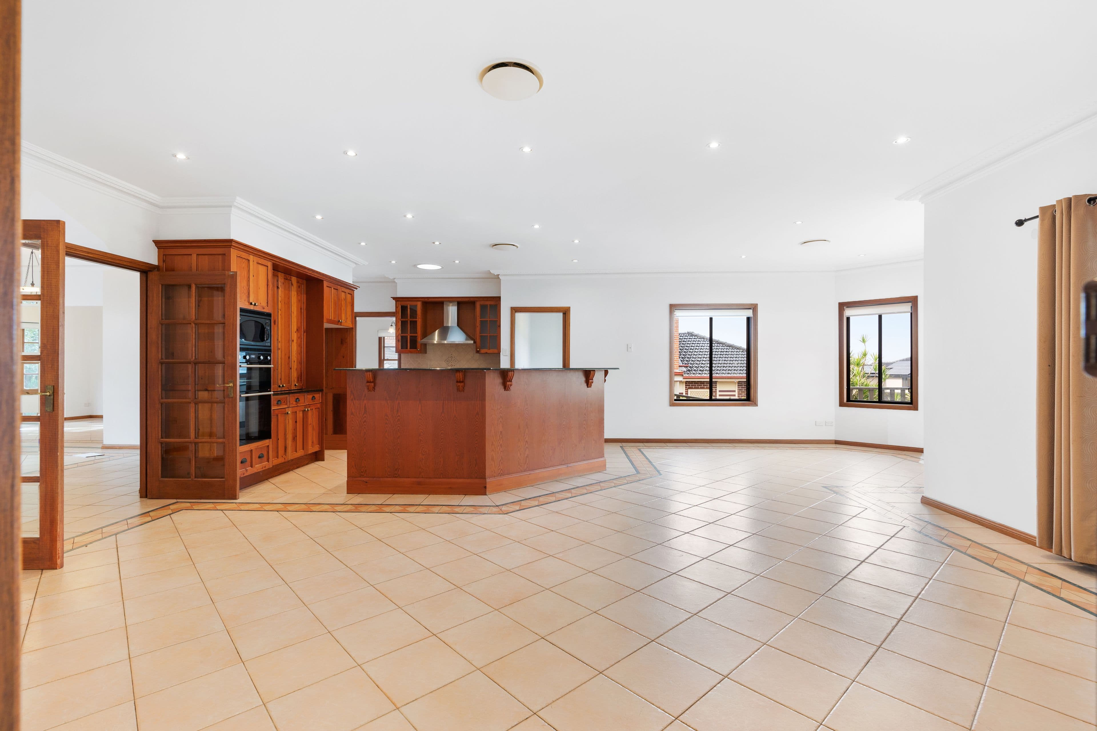 8 Toulouse Street, Cecil Hills NSW 2171, Cecil Hills - Thumbnail 3