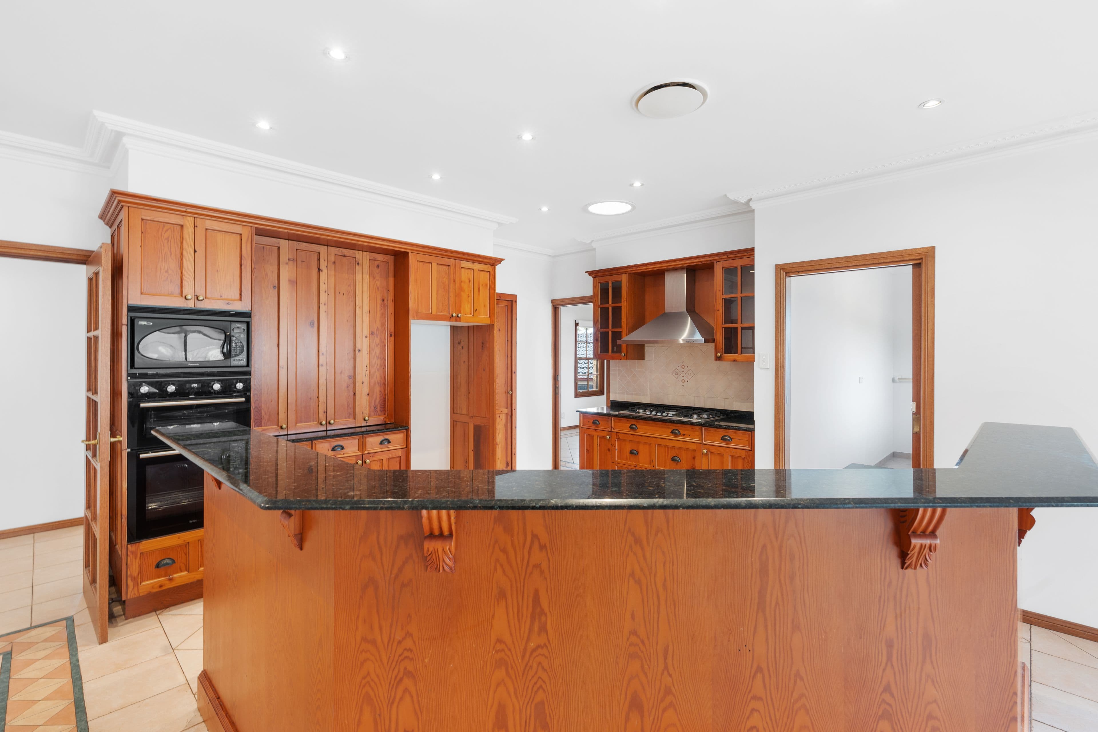 8 Toulouse Street, Cecil Hills NSW 2171, Cecil Hills - Thumbnail 5