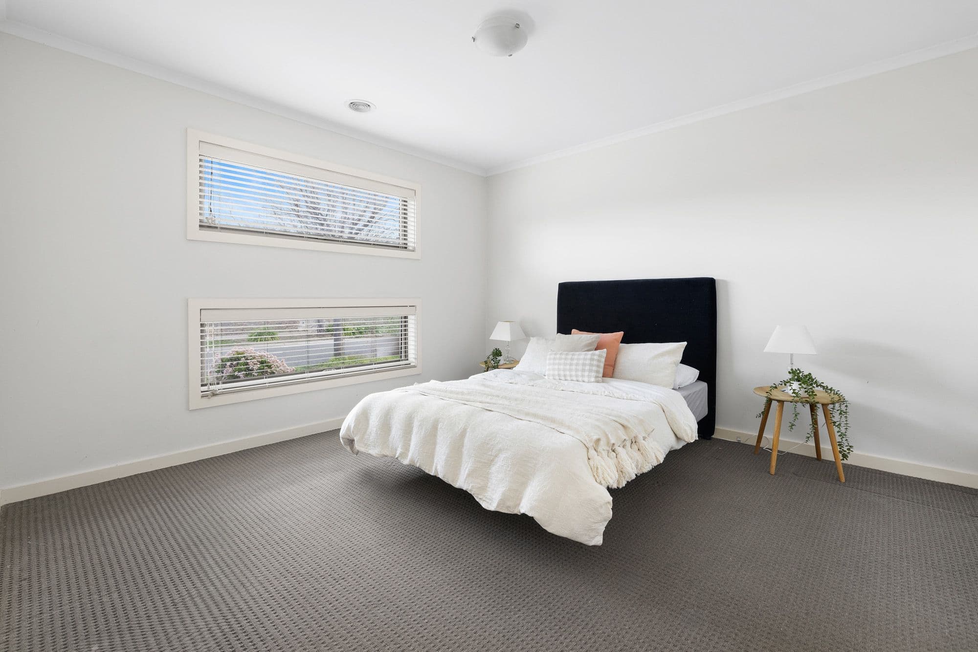 17 Clematis Crescent, MANOR LAKES VIC 3024, Manor Lakes - Thumbnail 2