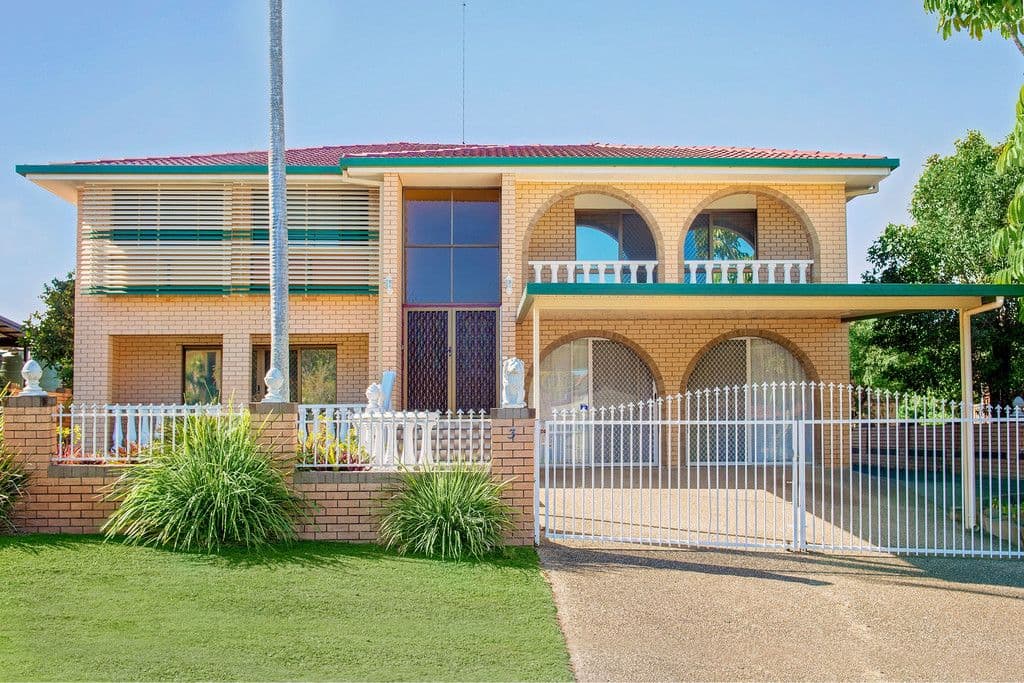 3 Carnoustie Street, Macgregor QLD 4109, Macgregor - Image 1
